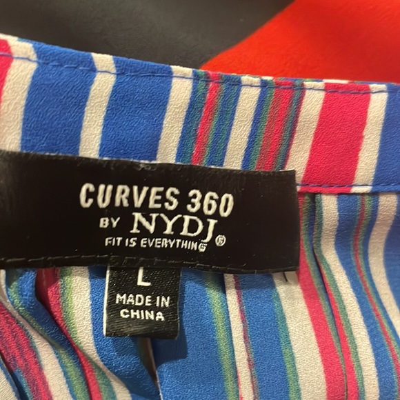 NYDJ Curves 360 Blouse - Picture 2 of 2